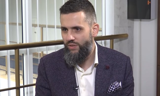 Максим Нефедов