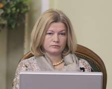 У Порошенко разразились шквалом эпитетов в ответ на требования штаба Зеленского