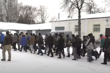 Мобилизация в Украине. Фото: скриншот YouTube-видео