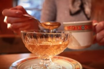 Не допускайте халатность: недопитый чай и потеря денег, эзотерик показала связь