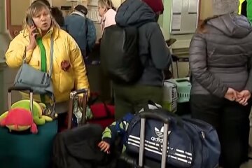 Беженцы из Украины. Фото: скриншот Youtube-видео