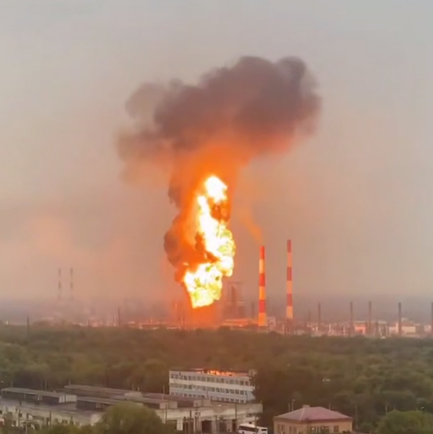 ЗСУ вдало вдарили по російським НПЗ та оборонним підприємствам. Фото: Telegram