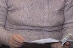 Комунальні квитанції. Фото: скріншот YouTube-відео