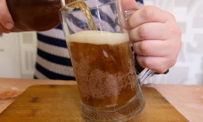 Домашнее пиво. Фото: YouTube