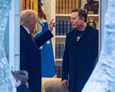Трамп намекнул Маску о закрытии бизнеса и депортации "домой"