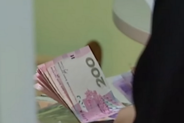В Украине решили ввести лимиты на выплаты для пожилых людей - будет только полпенсии