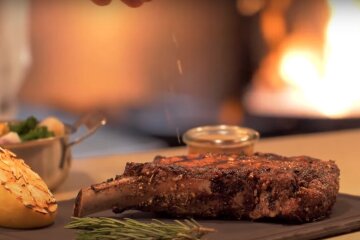 Їжа. Фото: YouTube, скрін