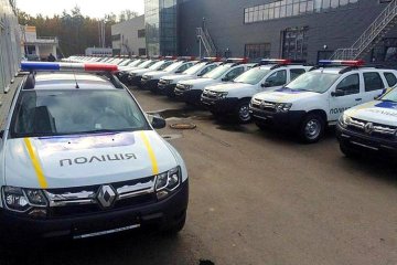 Renault Duster и Opel Astra: 822 новеньких авто закупят для полиции, счет на миллионы