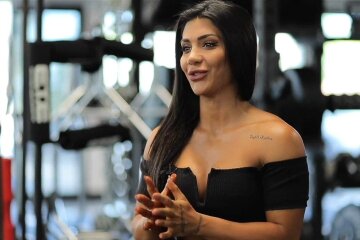 Дениз Сайпинар. Фото: скриншот Youtube-видео.