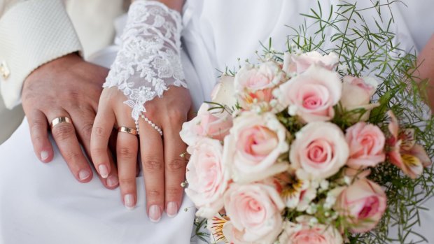 Свадьба в реанимации: боец ВСУ женился сразу после комы