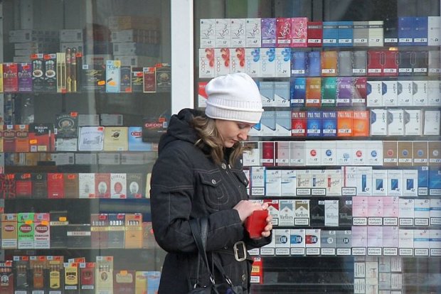 Киоск с сигаретами, фото: КиевВласть