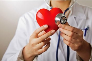 Прослушать сердце пациента медики теперь могут удаленно. Фото: АиФ Черноземье