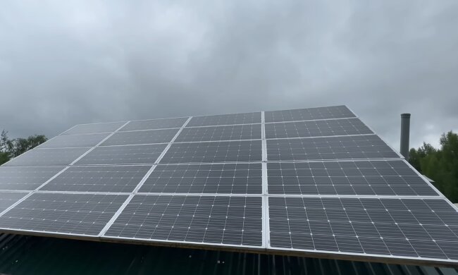 Солнечные панели. Фото: скриншот YouTube-видео