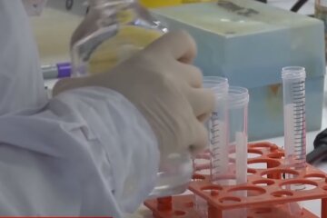 Когда в Украине будет вакцина от коронавируса. Фото: YouTube, скрин