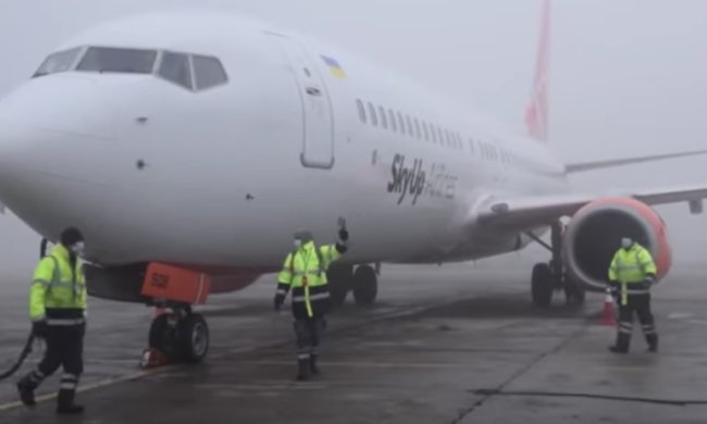 18 февраля в Китай отправится украинский самолет, фото: скриншот с youtube