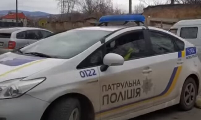 В Донецкой области под колесами авто погиб ребенок. Фото: скриншот Youtube-видео