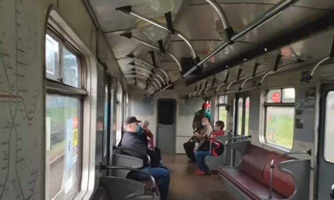 Происшествие в метров в Нидерландах. Фото: скриншот Youtube-видео