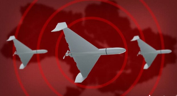 Увага, в небі багато ворожих дронів, шахеди атакують столицю. Фото: Telegram