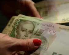 Карантин отразится на размере средней зарплаты в Украине. Фото: скриншот YouTube
