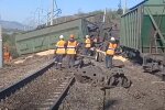 На рф поезд сошел с рельсов. Фото: скриншот YouTube-видео