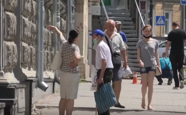 Карантин в Украине продлят. Фото: youtube
