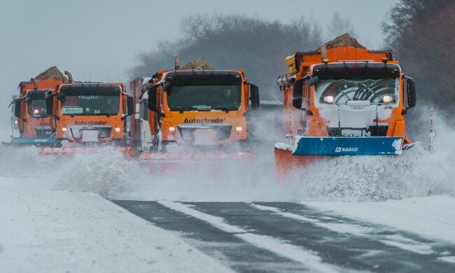 Сніг, дощ і штормовий вітер: 19 лютого Україну накриє нова хвиля негоди — оголошено жовтий рівень небезпеки
