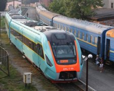 Билеты на моря: появилось расписание курортных поездов Укрзализныци