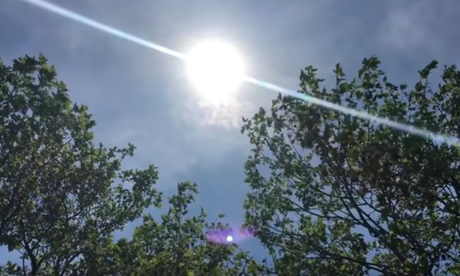 В Украине - жара. Фото: youtube