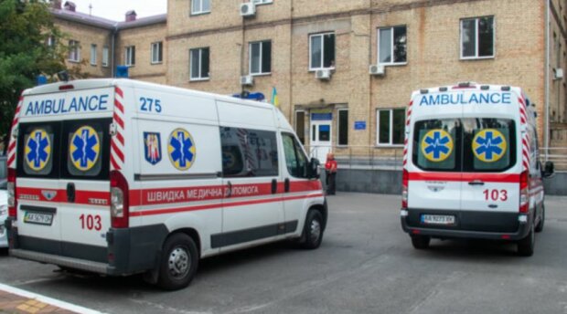 Киевлян массово подключают к ИВЛ: в больницы забирают сотни