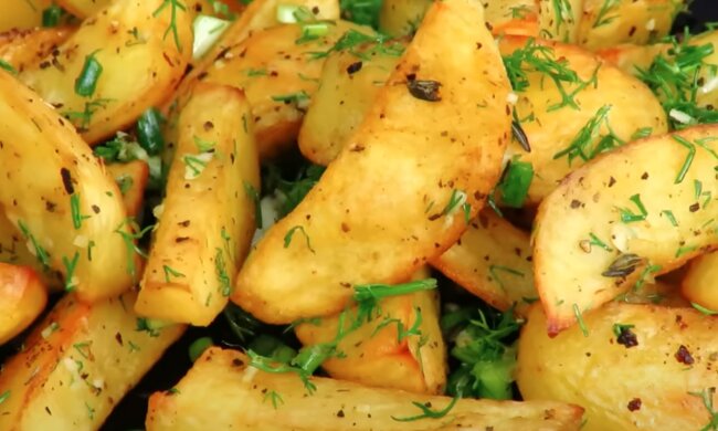 Картошка по-селянски. Фото: скриншот YouTube