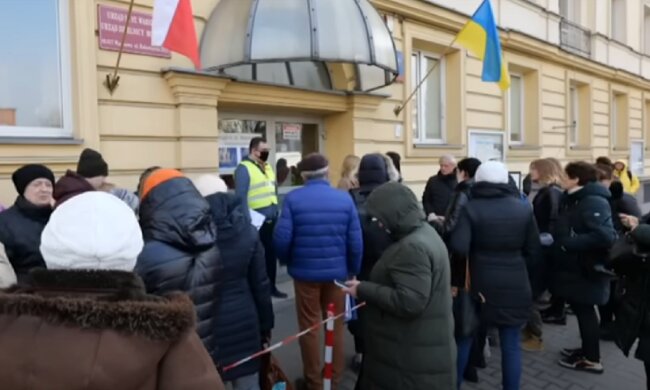 Зайві гроші не завадять: українцям розповіли, як отримати допомогу на оренду житла у Польщі