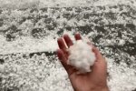 На Волынщине выпал град размером с яйцо. Фото: скрин youtube
