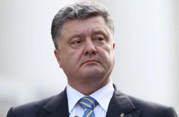 Порошенко рассказал, по какой причине испугался Зеленского и бросил Украину в День Независимости