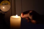 Свеча. Фото: скриншот YouTube-видео
