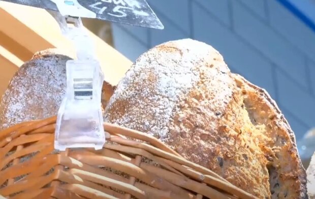 Хліб. Фото: скриншот Youtube-відео