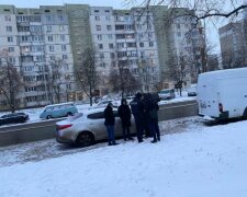 В Киеве водителя, который набросился на прохожего с кулаками, взяли под стражу: может сесть на 8 лет