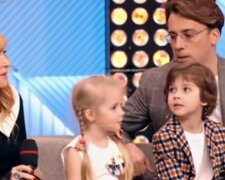 Максим Галкин и Алла Пугачева с детьми. Фото: скриншот YouTube-видео