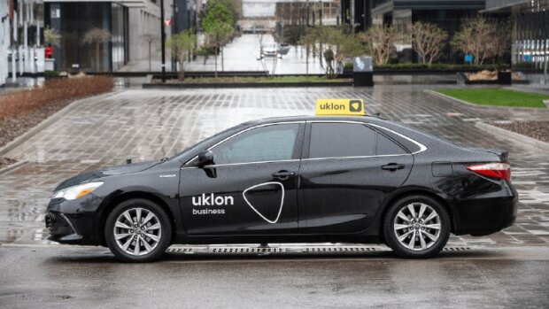 Безпілотне таксі Uklon тестується в аеропорту Бориспіль