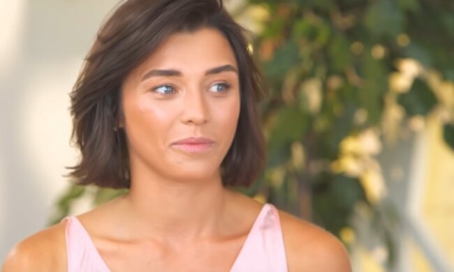 Алина Астровская. Фото: youtube