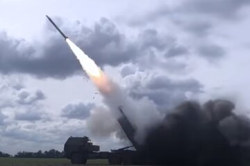 Работа Himars. Фото: скриншот YouTube-видео