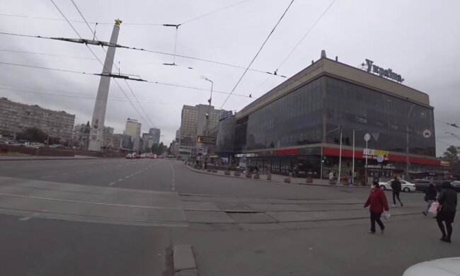 Украинцы в масках. Фото: Youtube