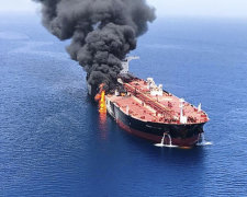 СМИ: Россия атаковала танкеры в Оманском заливе
