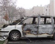 Поджоги авто. Фото: скриншот видеозаписи