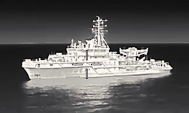 Бойцы ГУР атаковали военный корабль рф - видео