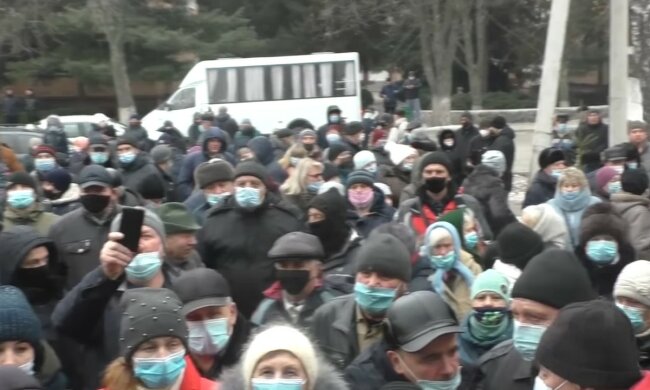 Протес в г. Лубны. Фото: скриншот Youtube