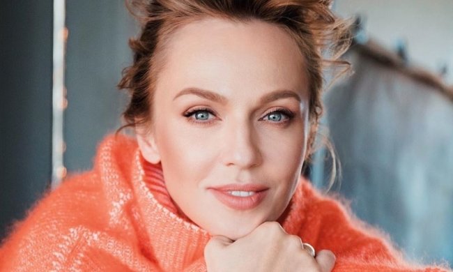 Альбина Джанабаева