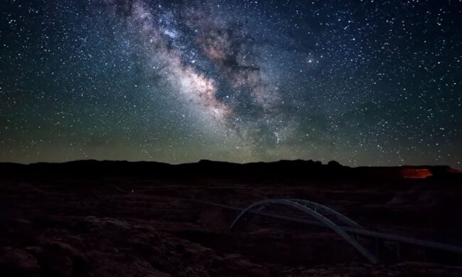 Зоряне небо. Фото: скріншот YouTube-відео