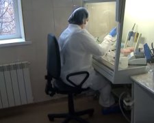 В Николаевской области повторно сделают тесты на коронавирус. Фото: скриншот Youtube