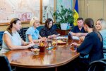 У Подільському районі Києва провели просвітницький захід «Правосвідомість»: мешканців консультували щодо захисту житла, державних програм і цифрових сервісів