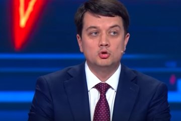 "Отправлять туда деньги": Разумков рассказал о выплате пенсий для жителей "ЛДНР"